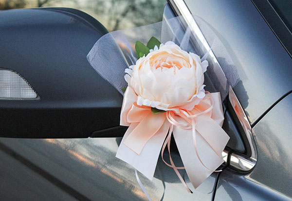 Свадебные украшения на машину купить в Екатеринбурге недорого